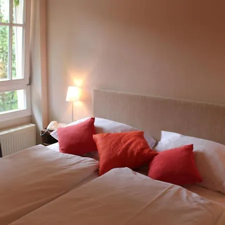 Gasthof Am Schlosspark 3*