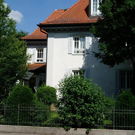 Am Schlosspark מינכן