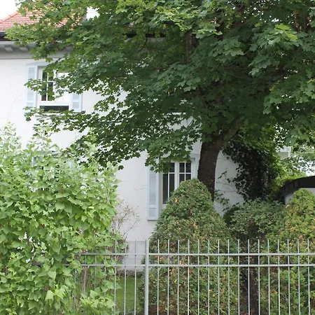Отель Am Schlosspark 3*