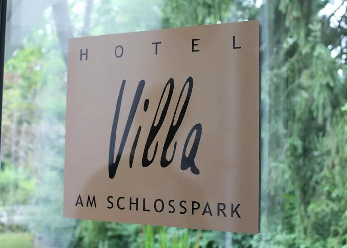 Hotel Am Schlosspark 3*
