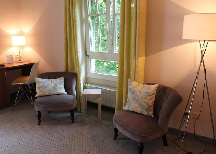 Hotel Am Schlosspark 3*