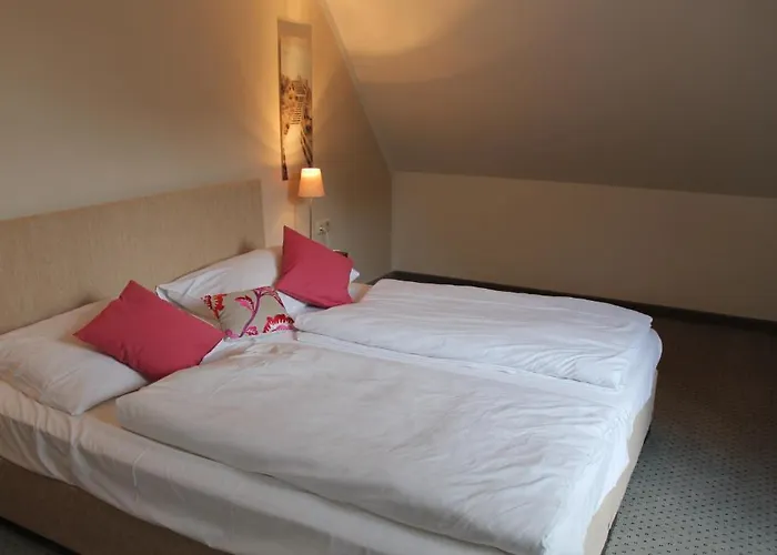 Hotel Am Schlosspark 3*